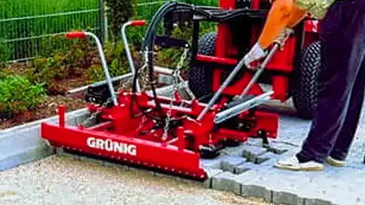 Uni-truck Pflasterverlegegeräte